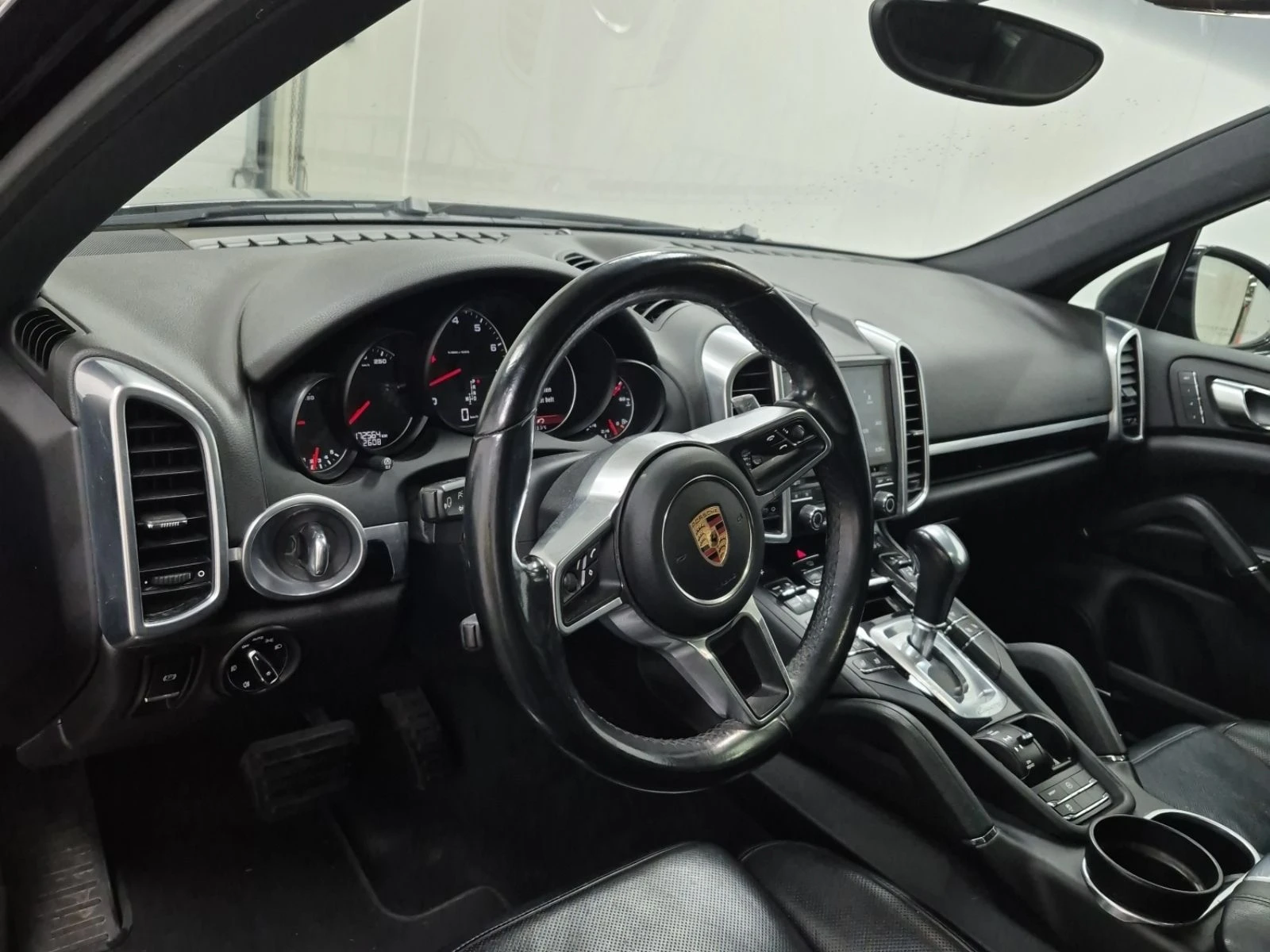 Porsche Cayenne * AWD 4DR * CARFAX * ЦЕНА ДО БГ, снимка 7 - Автомобили и джипове - 55693174