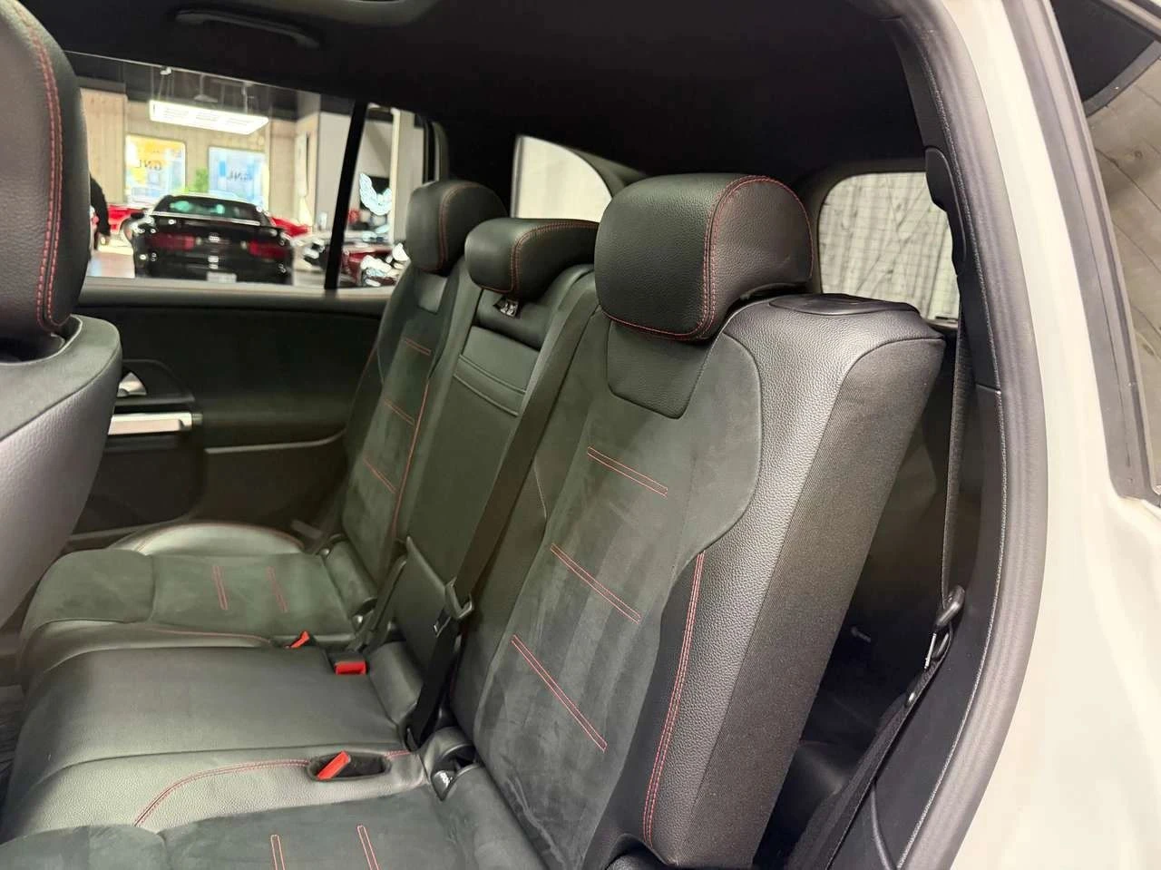 Mercedes-Benz GLB 250 | Mobile.bg � ����������� 17