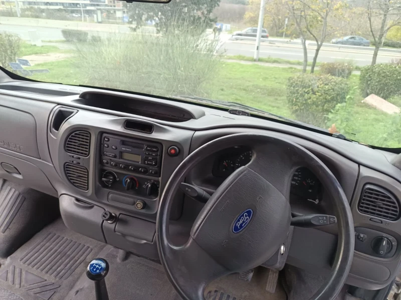 Ford Transit 2.4tdi, снимка 4 - Бусове и автобуси - 52470969