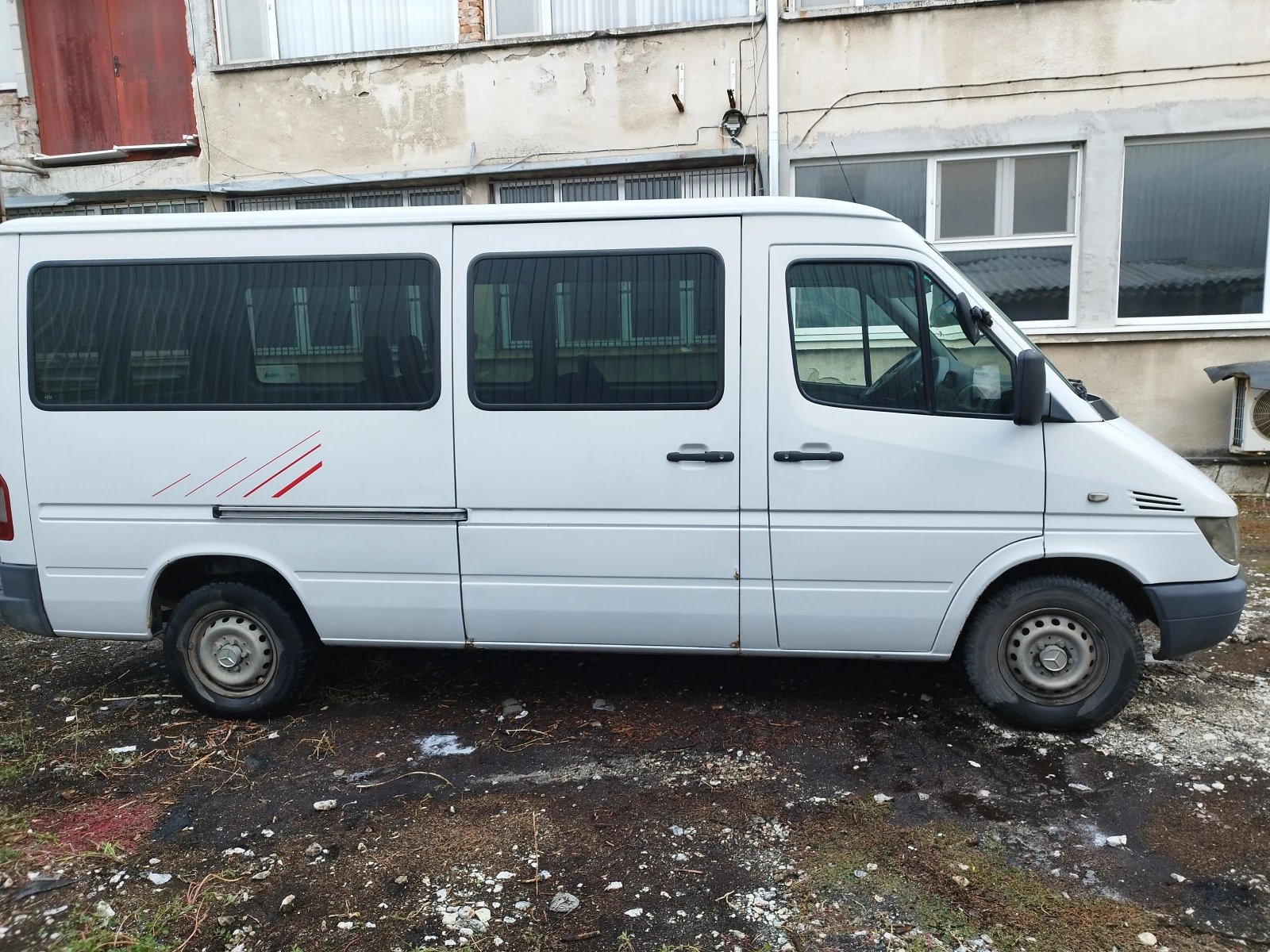 Mercedes-Benz Sprinter 211 CDI | Mobile.bg   2