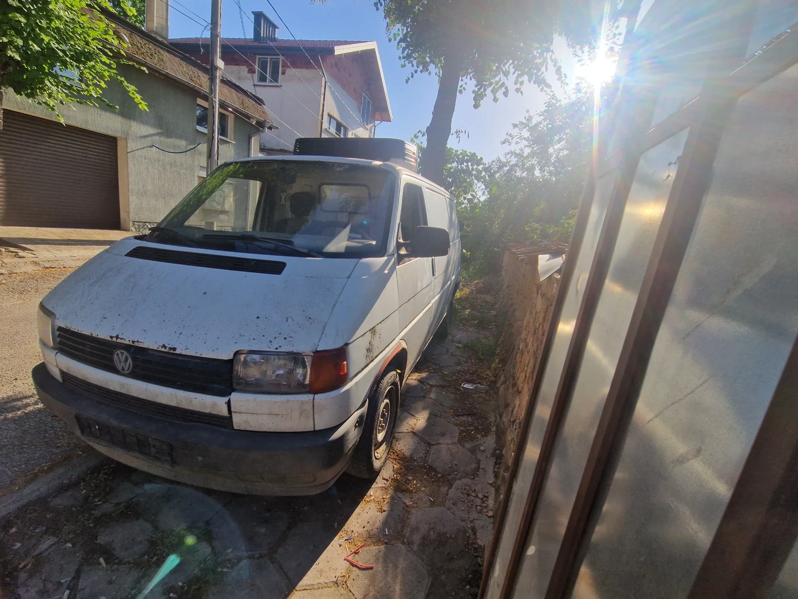 VW T4 Хладилен, снимка 2 - Бусове и автобуси - 55092328