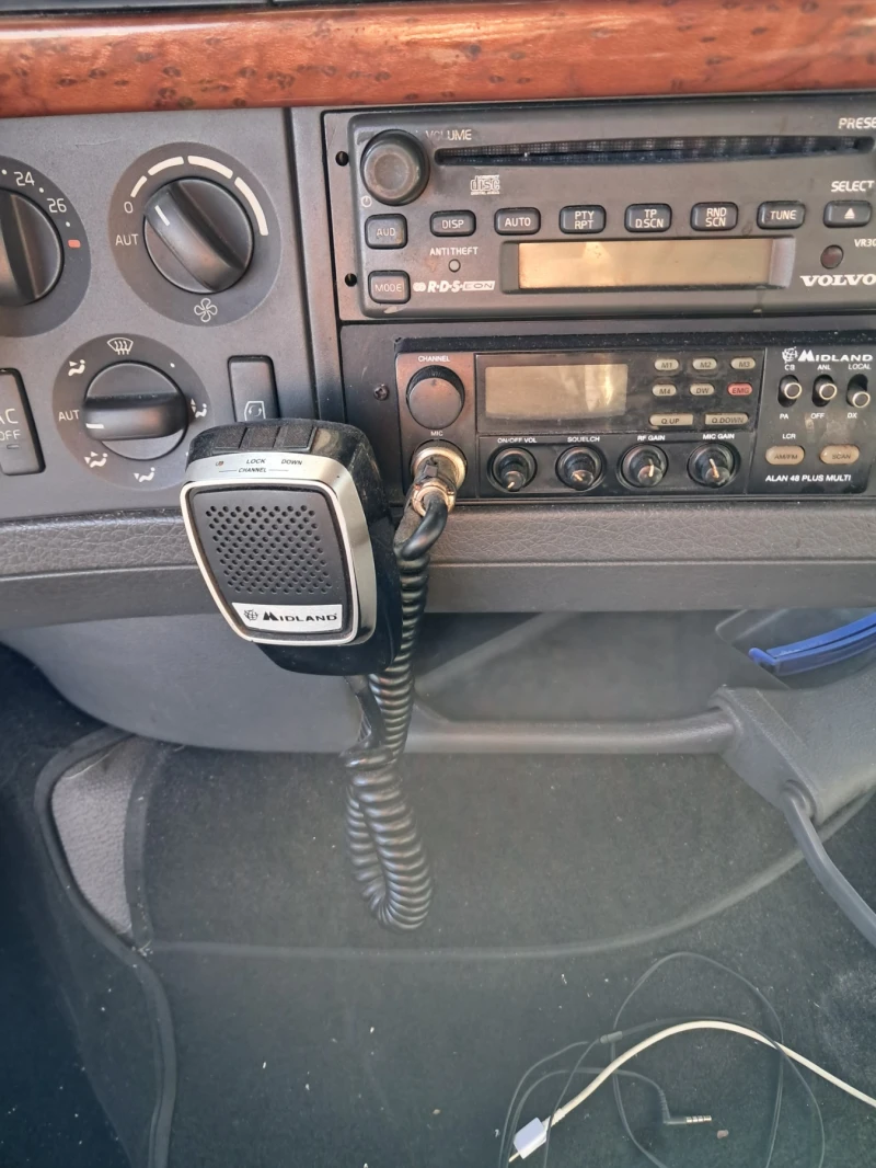 Volvo Fh, снимка 15 - Камиони - 52422934