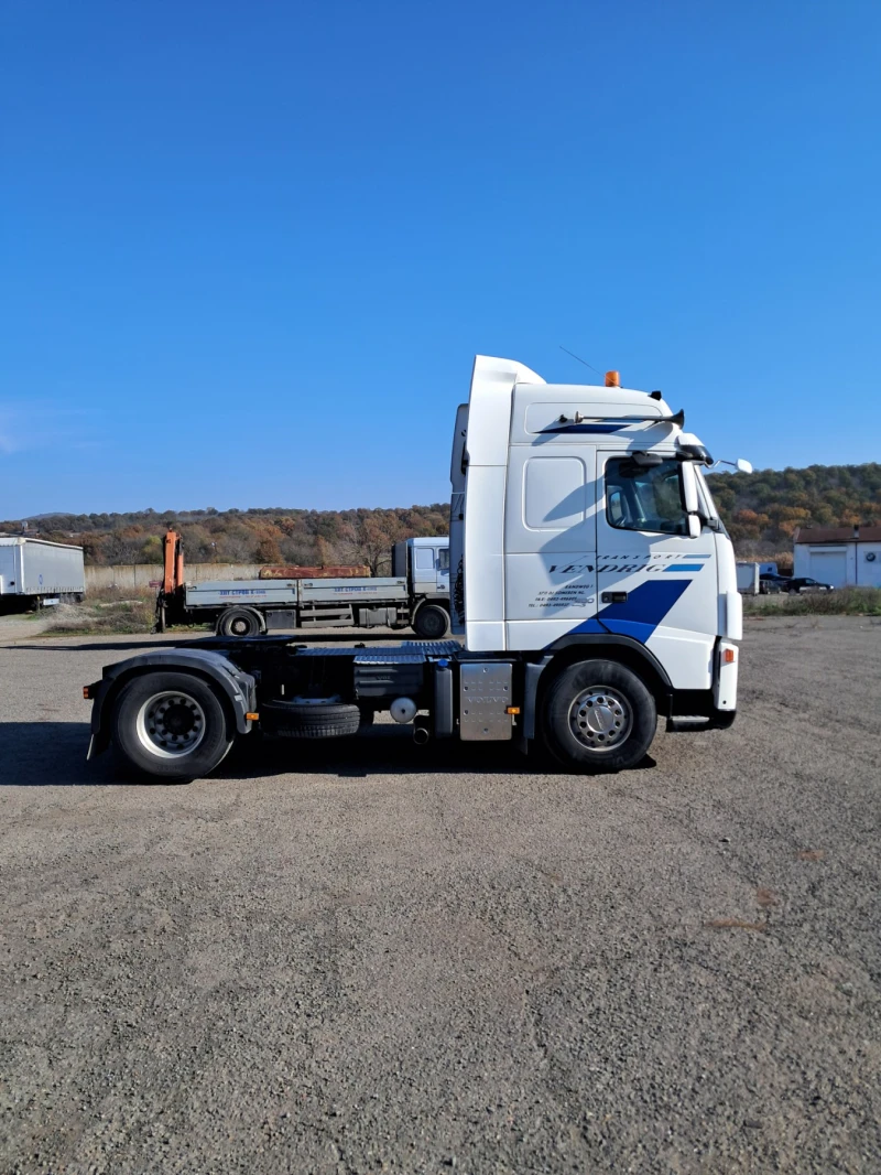 Volvo Fh, снимка 5 - Камиони - 52422934