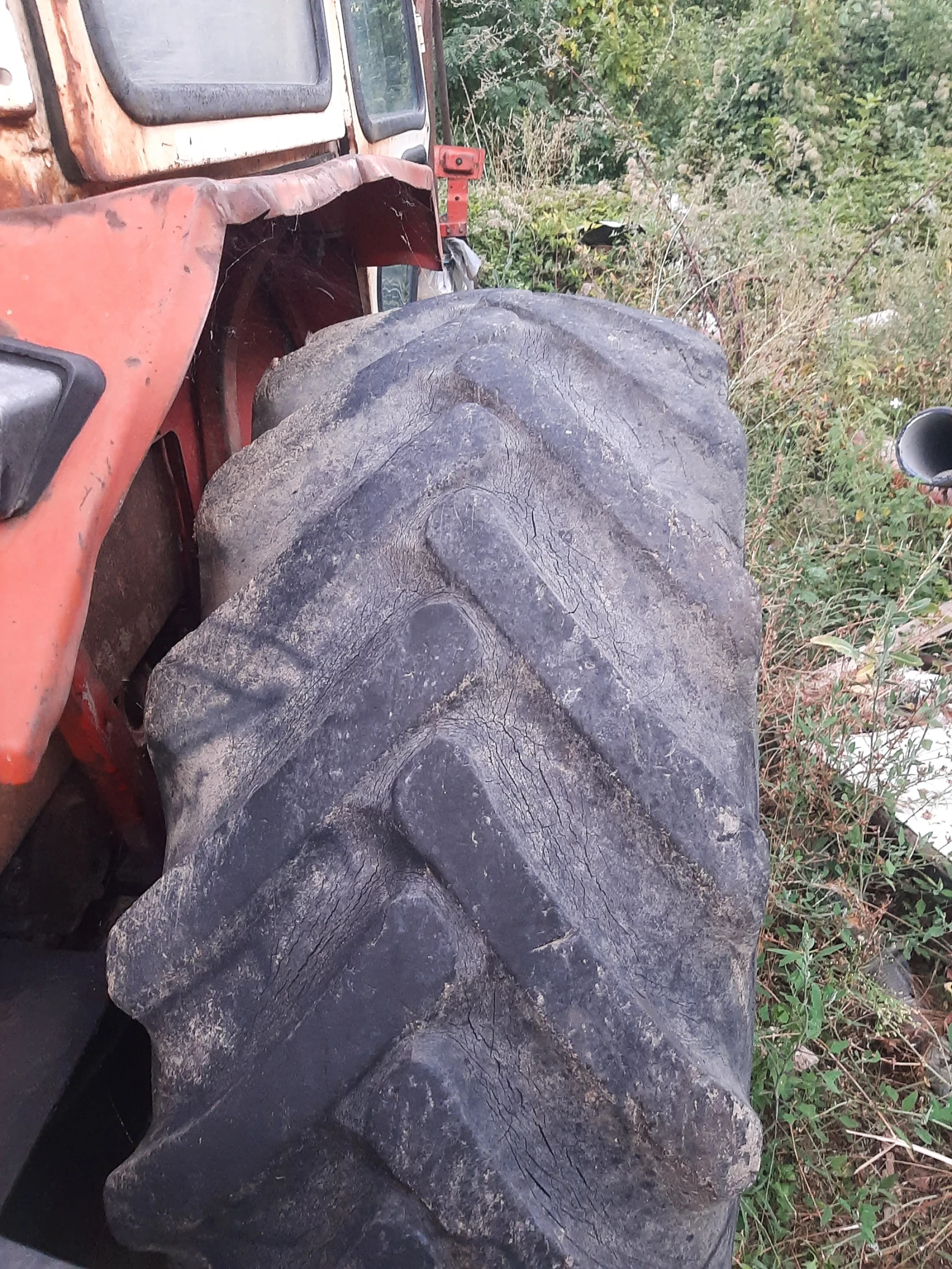 Трактор ЮМЗ, снимка 2 - Селскостопанска техника - 54176030