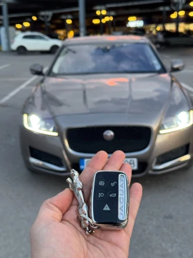 Jaguar Xf 2.0d RWD x260, снимка 16