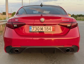 Alfa Romeo Giulia 2.0T 280hp Q4 - 37900 лв. - 17032242 4