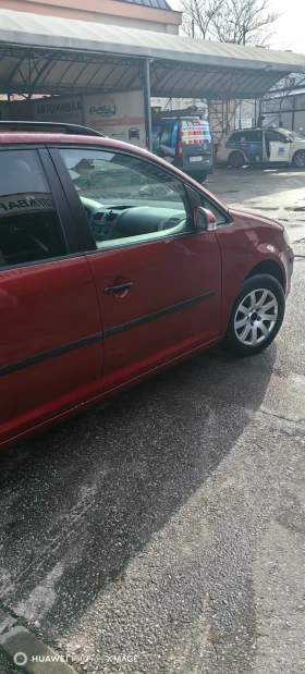 VW Touran Фабричен метан, снимка 6