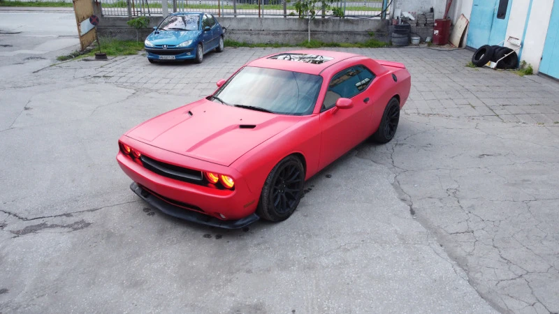 Dodge Challenger SRT 6.4L, снимка 2 - Автомобили и джипове - 47140203