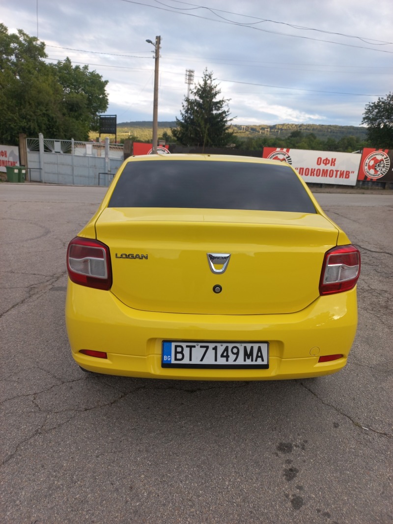 Dacia Logan 1.5dci климатик, снимка 3 - Автомобили и джипове - 46464094