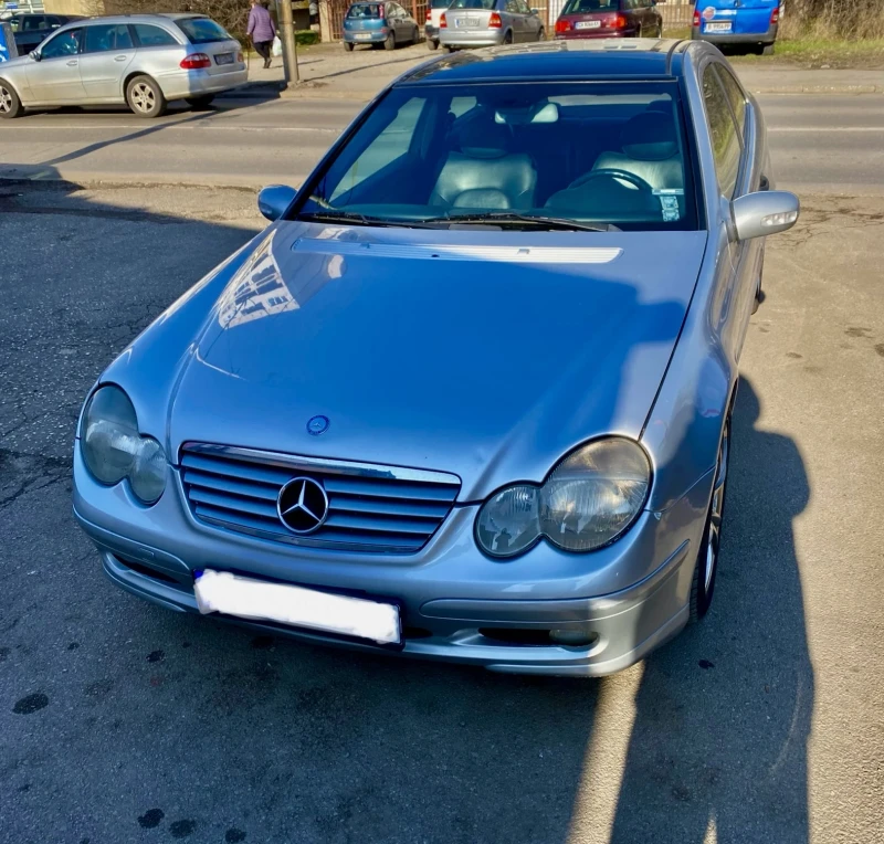 Mercedes-Benz C 220, снимка 1 - Автомобили и джипове - 49118256