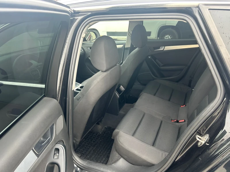 Audi A4, снимка 7 - Автомобили и джипове - 52125477