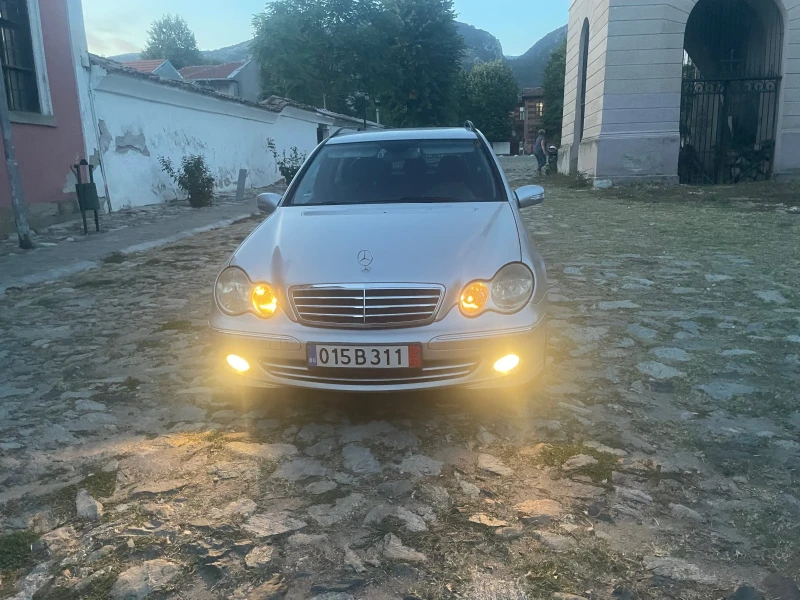 Mercedes-Benz C 220 2.2CDI FACELIFT AVANGARD, снимка 8 - Автомобили и джипове - 51827184