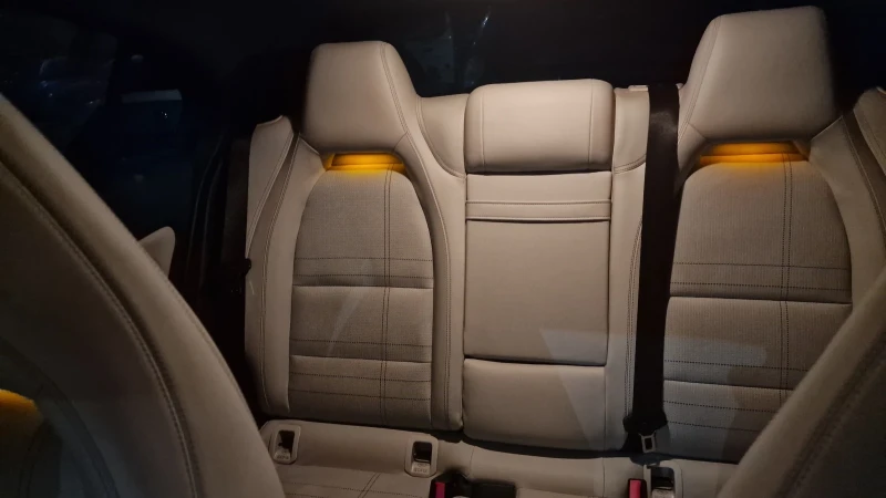 Mercedes-Benz A 180, снимка 16 - Автомобили и джипове - 52518268