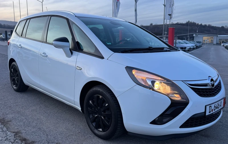 Opel Zafira 1.6CDTI, снимка 3 - Автомобили и джипове - 52967843