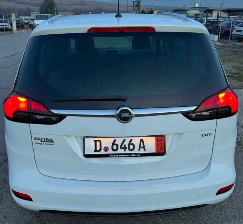Opel Zafira 1.6CDTI, снимка 5 - Автомобили и джипове - 52967843