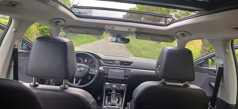 Skoda Superb 2.0 TDI, снимка 13 - Автомобили и джипове - 53489197
