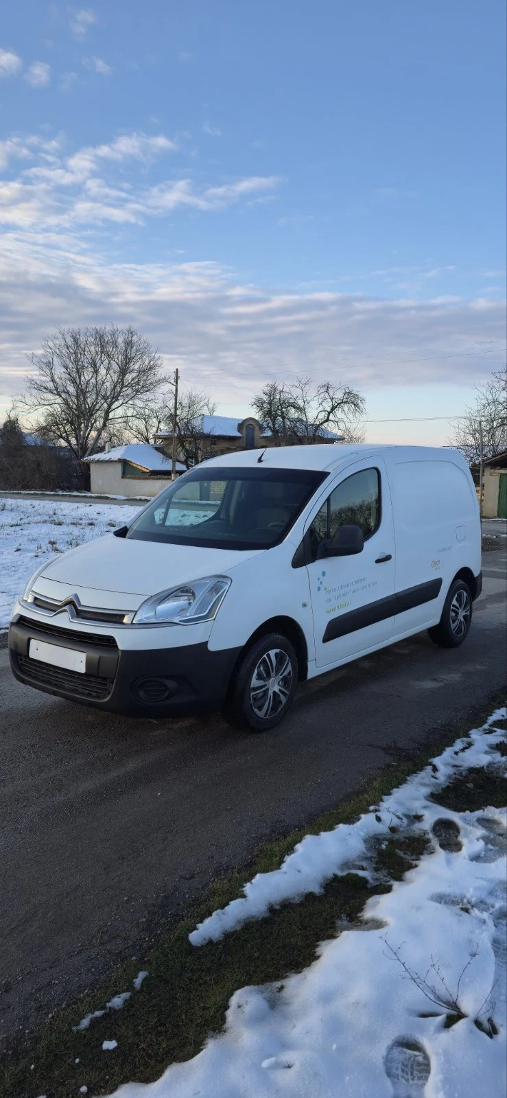 Citroen Berlingo 1.6HDI Климатик, снимка 2 - Автомобили и джипове - 53584300