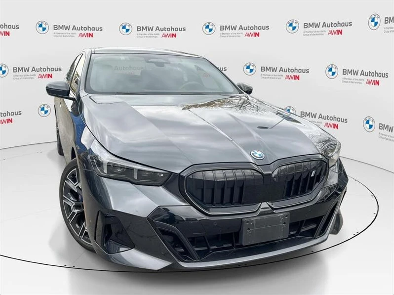 BMW i5 xDrive40/ M sport package pro/Bowers & Wilkins/ 