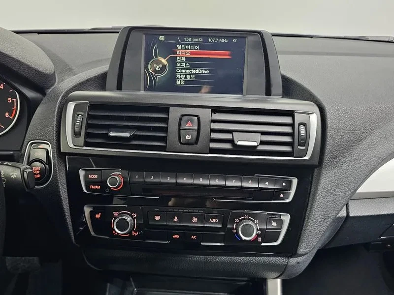 BMW 118 2.0D F20, снимка 13 - Автомобили и джипове - 55446367