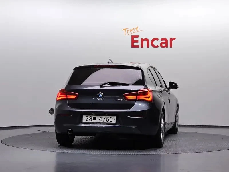 BMW 118 2.0D F20, снимка 4 - Автомобили и джипове - 55446367