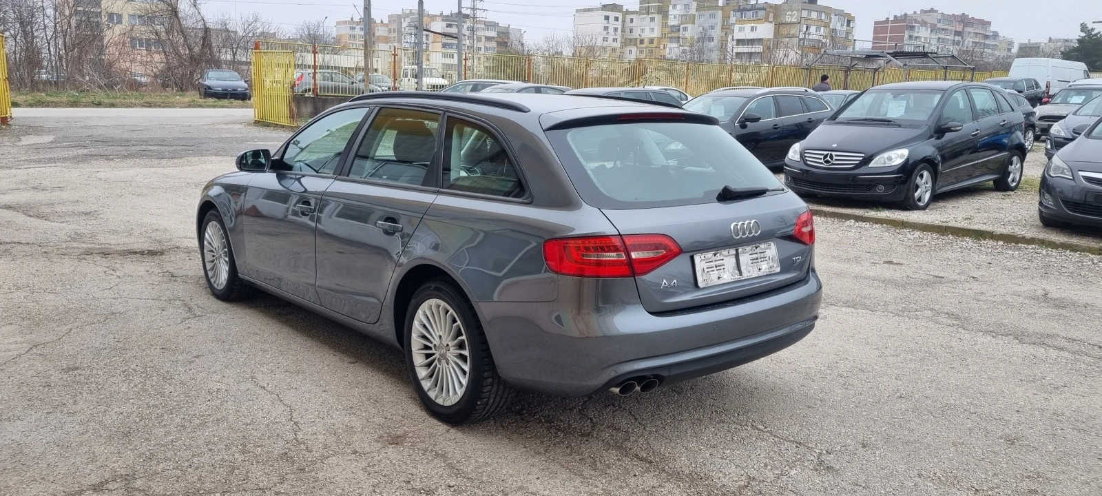 Audi A4 2.0 TDI АВТОМАТ ITALY - изображение 6