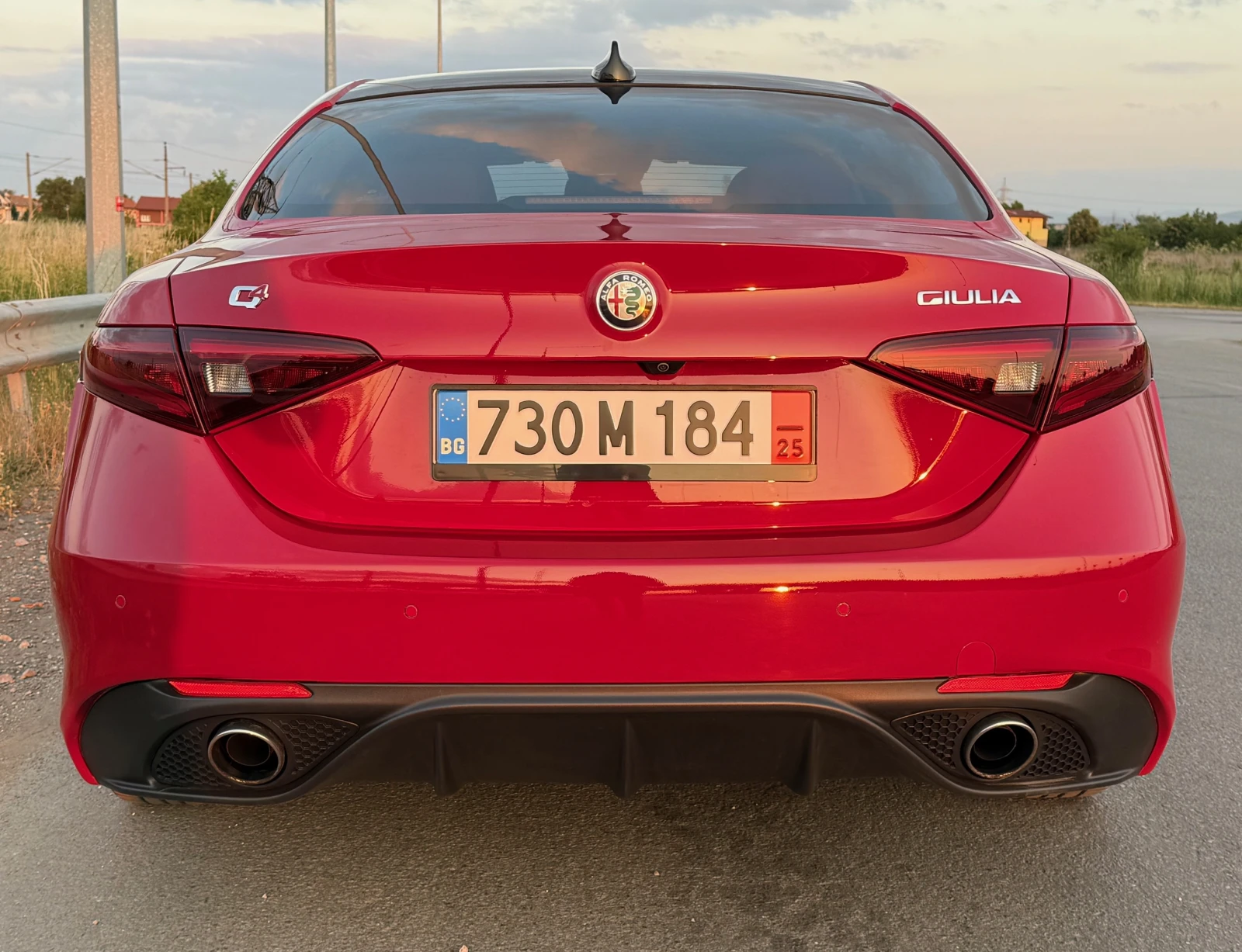 Alfa Romeo Giulia 2.0T 280hp Q4 - изображение 4