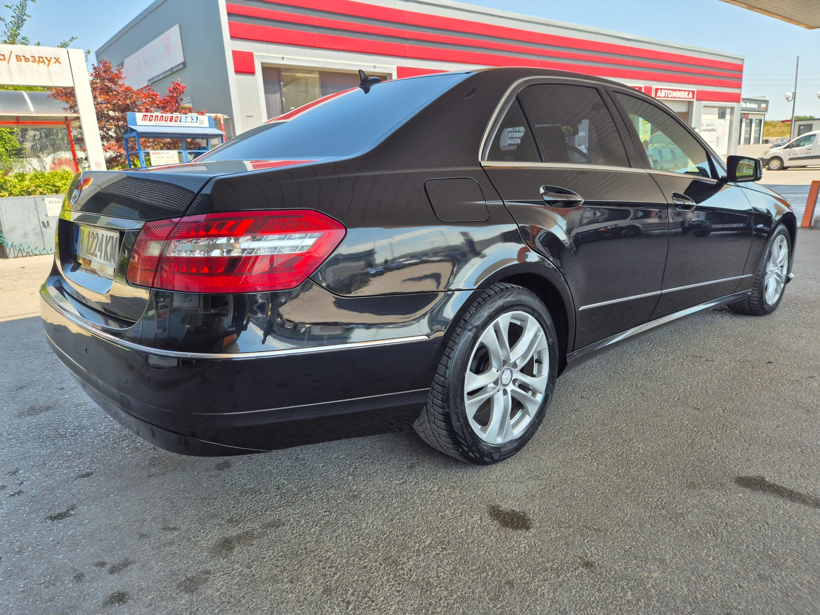 Mercedes-Benz E 220 E200 CDI AVANTGARDE AMG BLUE EFFlClENCY - изображение 5