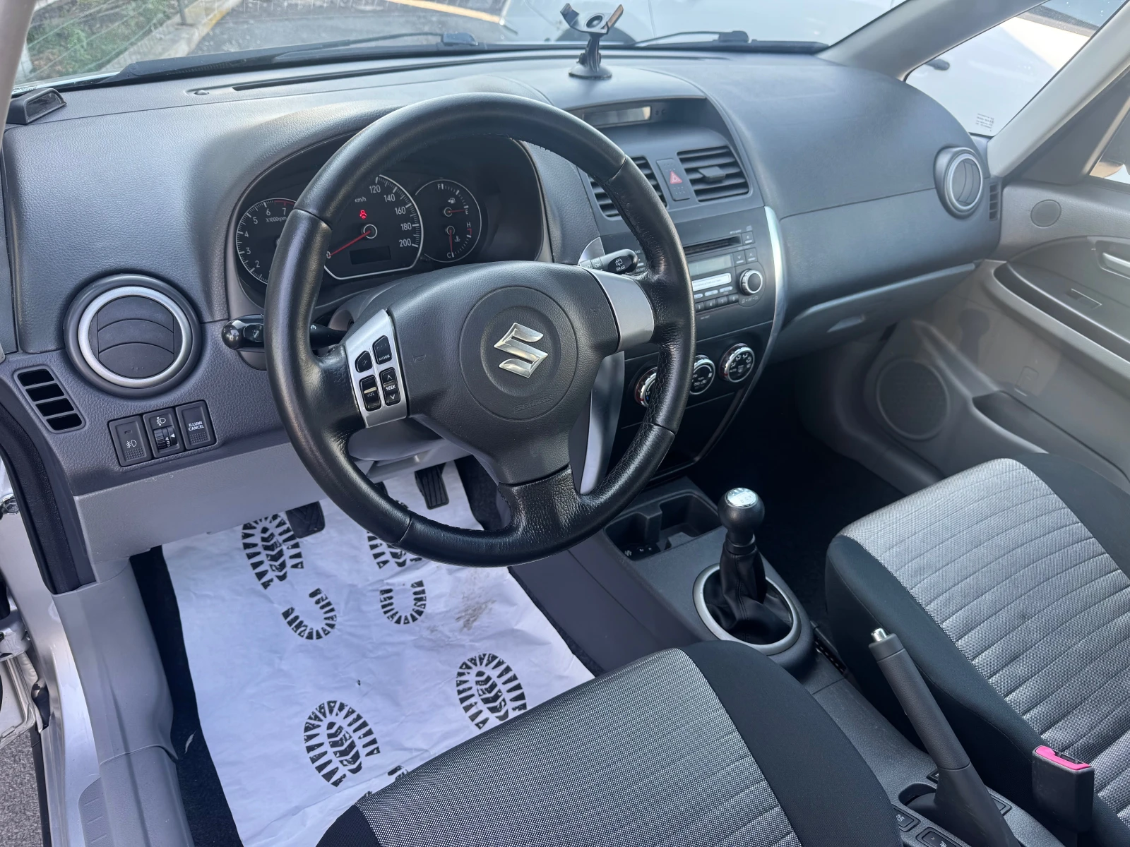 Suzuki SX4 1.6i-4x4 - изображение 9