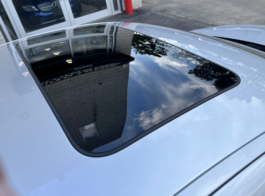 Mercedes-Benz CLS 550 4MATIC* Авто-Кредит(ЦЕНА ДО БЪЛГАРИЯ) - изображение 7