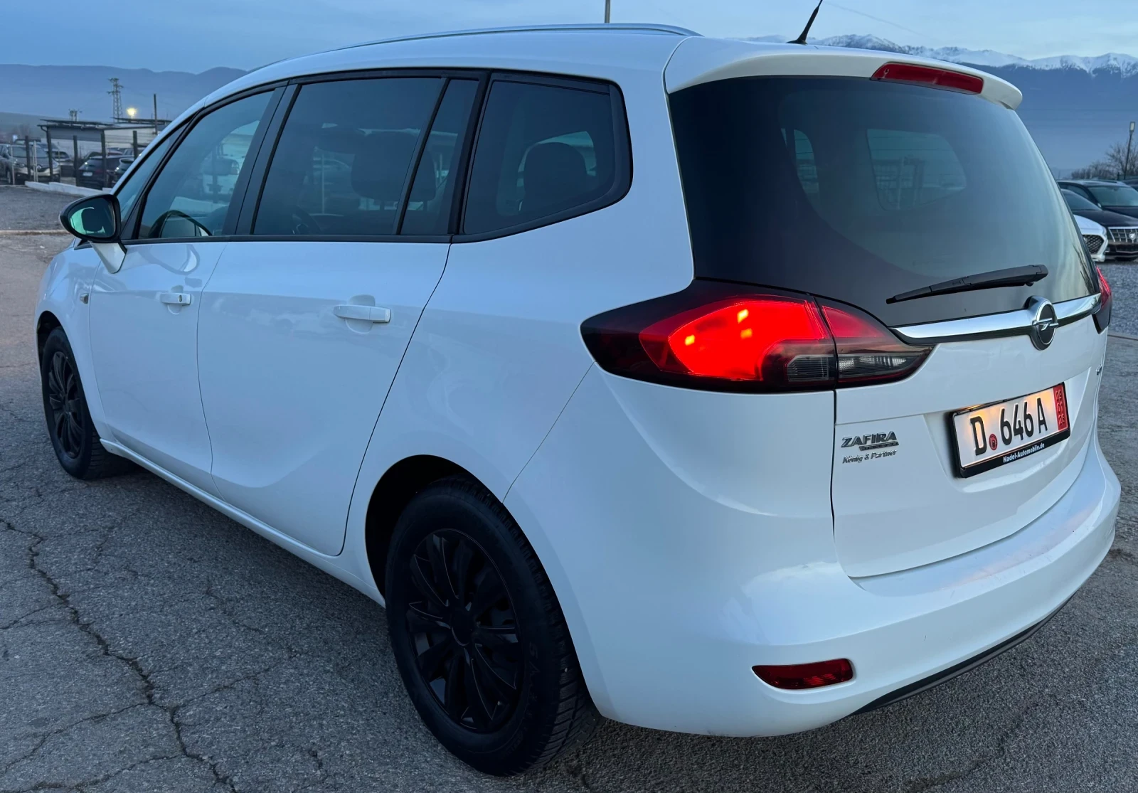 Opel Zafira 1.6CDTI - изображение 6