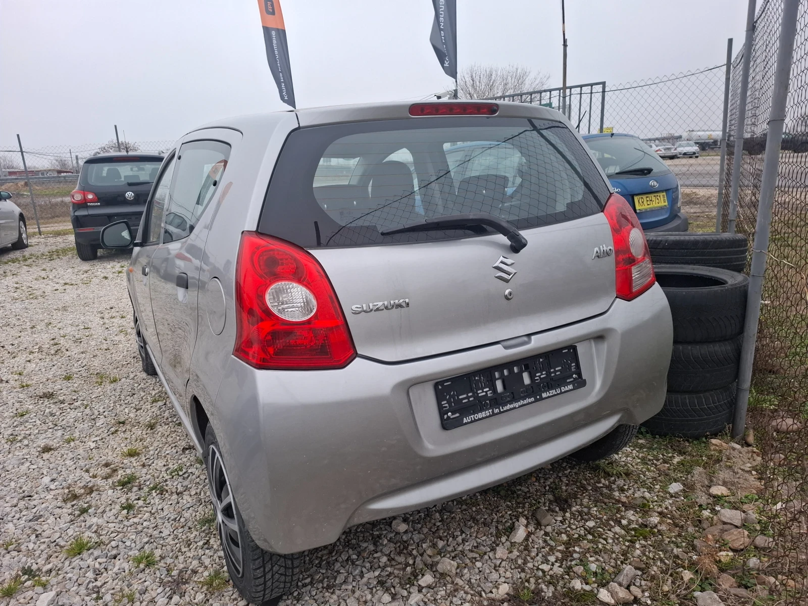Suzuki Alto 1.0 Бензин, 68к.с. - изображение 3
