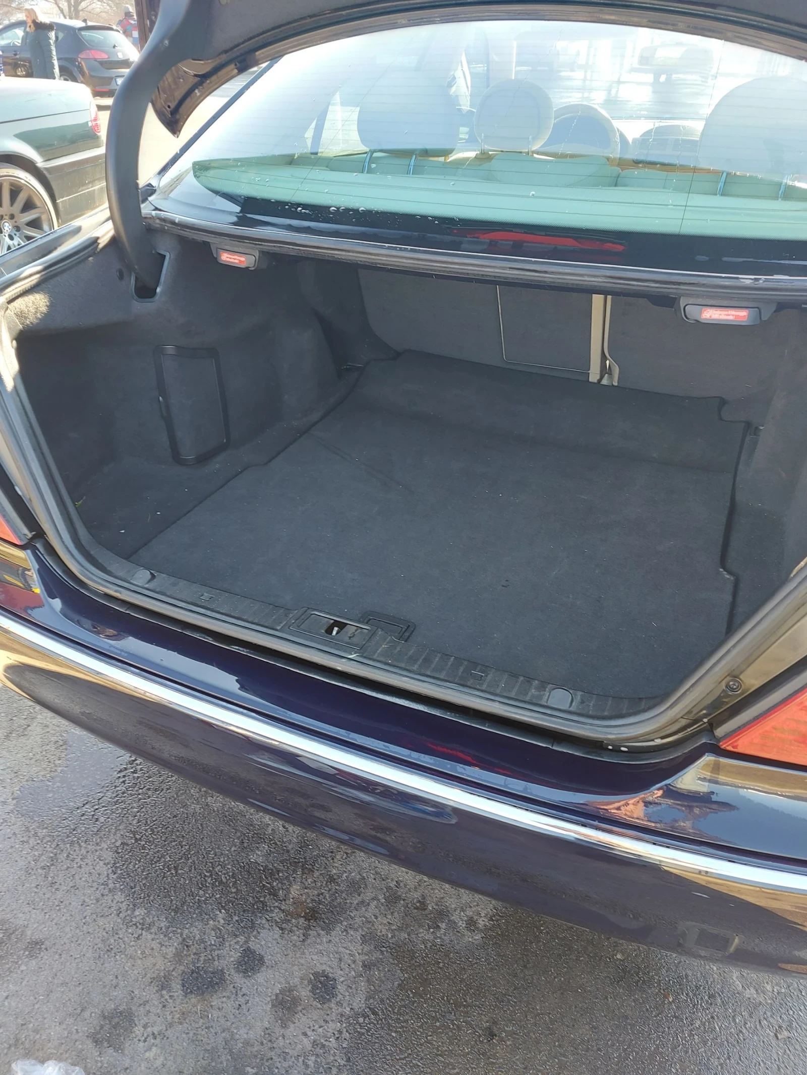 Mercedes-Benz E 220  - изображение 9