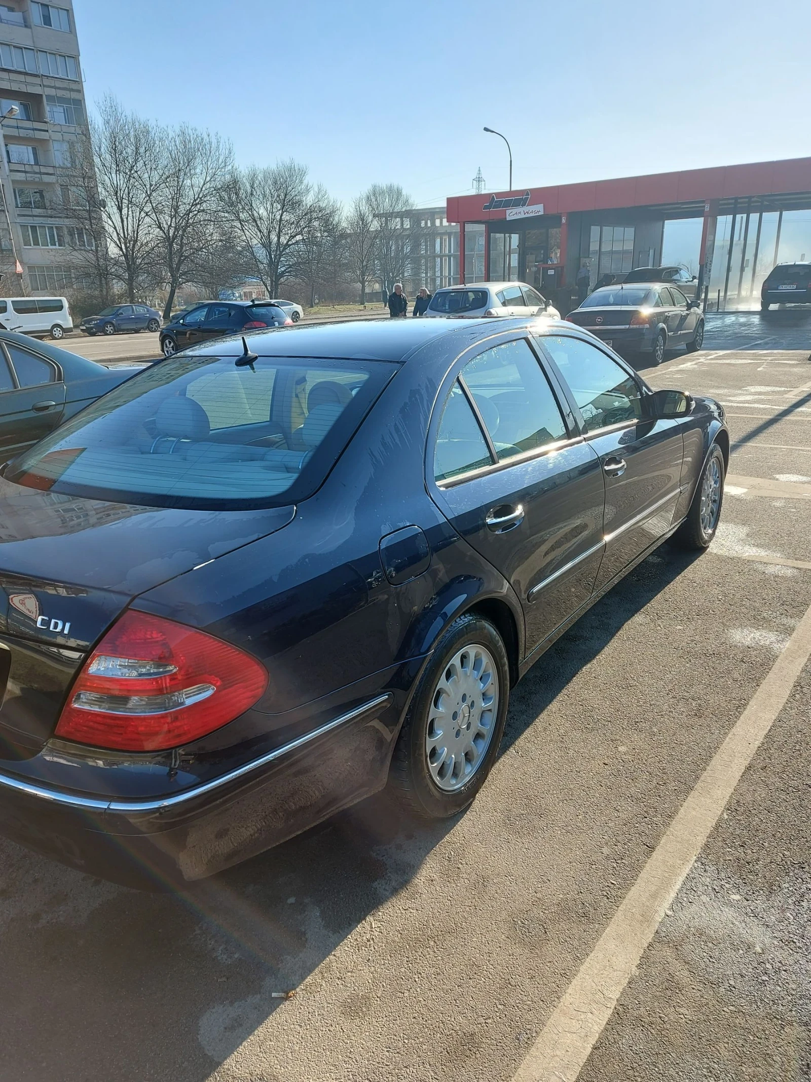 Mercedes-Benz E 220  - изображение 6