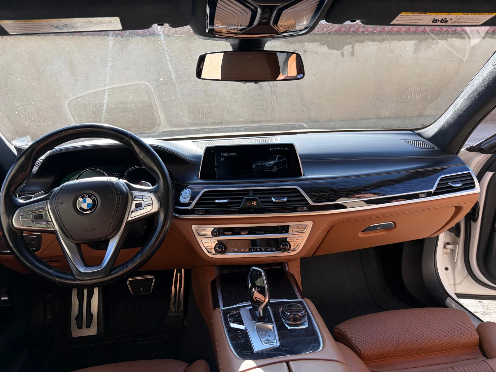 BMW 750 XDRIVE /G11 M Paket, снимка 11 - Автомобили и джипове - 53966196