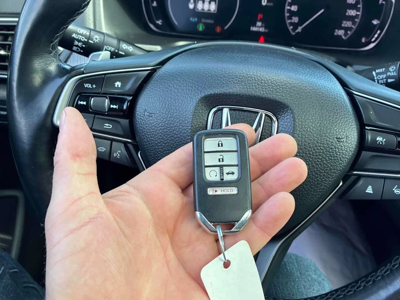 Honda Accord Sport  CARFAX | Mobile.bg � ����������� 15