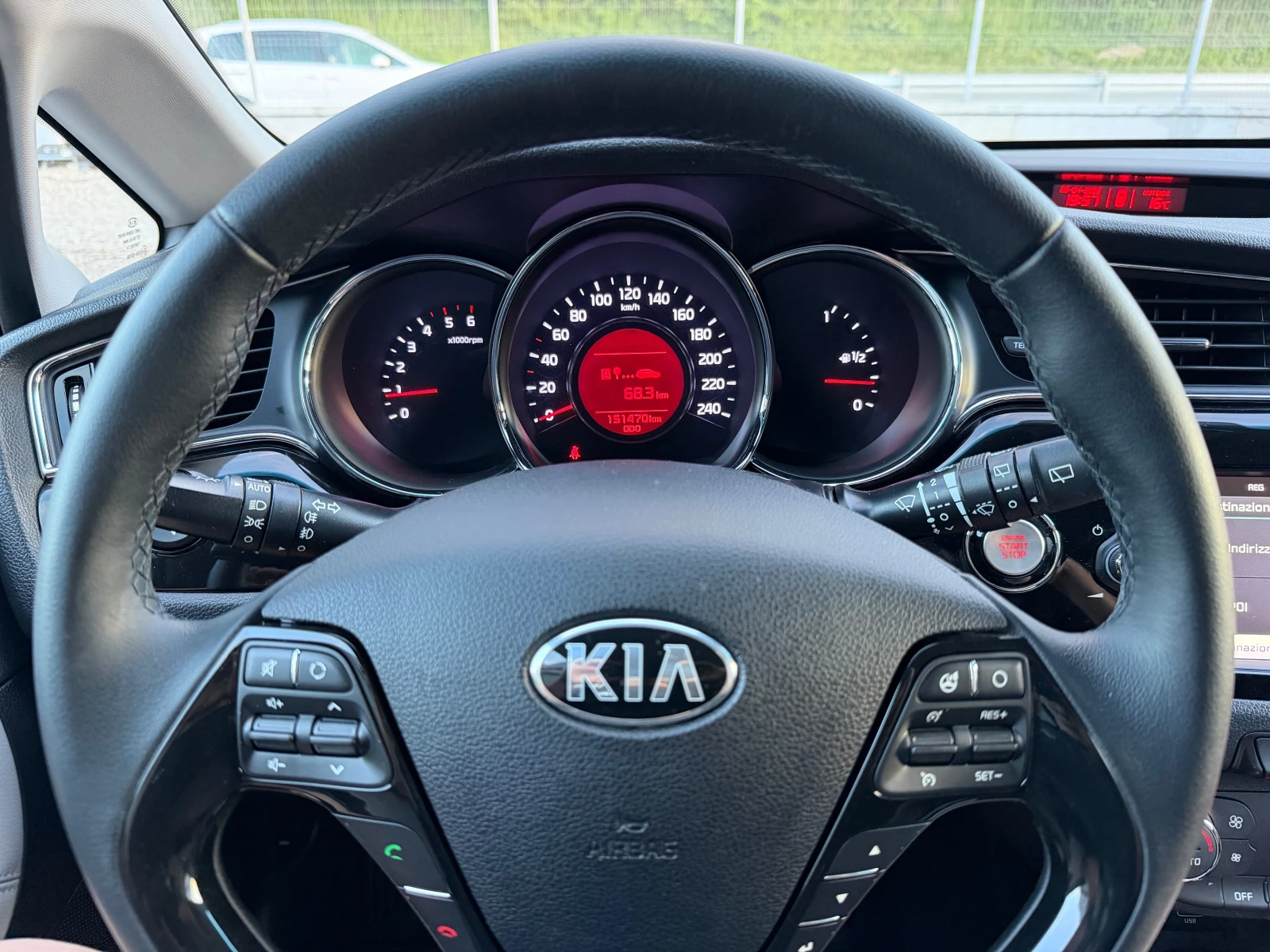 Kia Ceed 1.6CRDI* FACE* FULL* EVRO6 | Mobile.bg � ����������� 11
