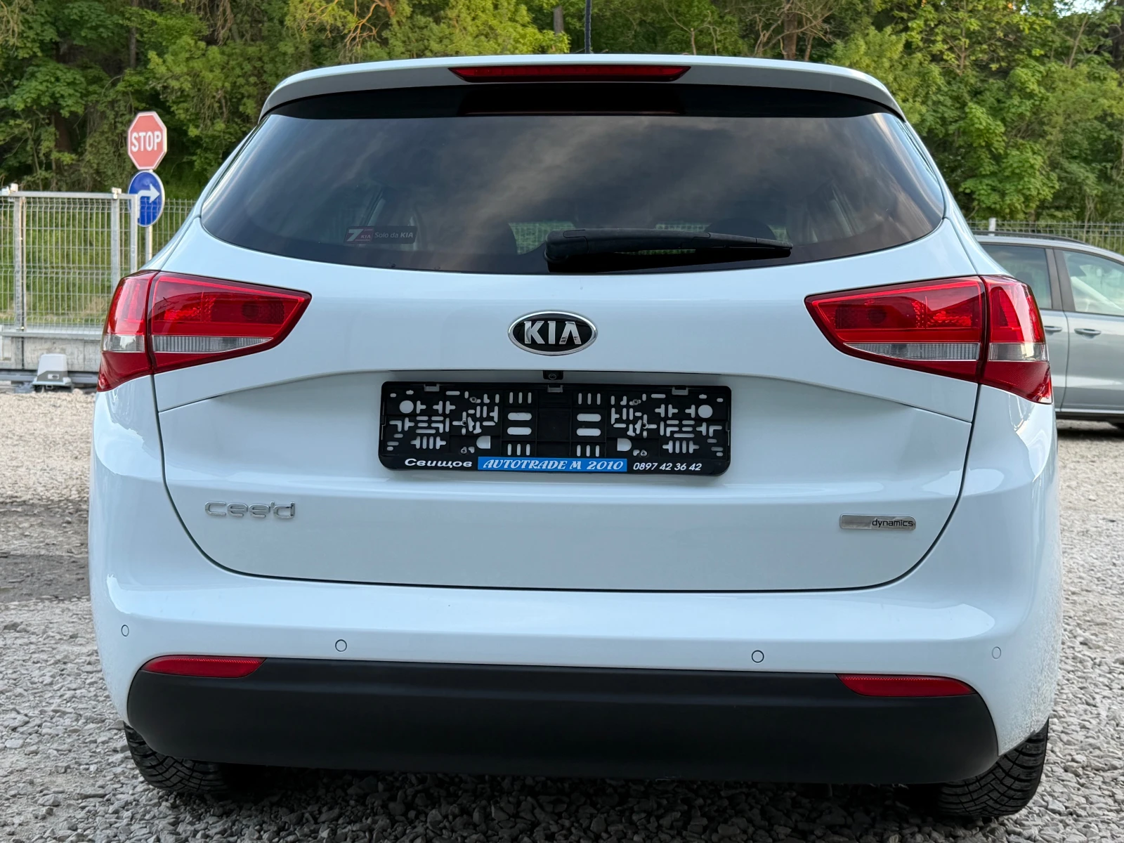 Kia Ceed 1.6CRDI* FACE* FULL* EVRO6 | Mobile.bg � ����������� 5