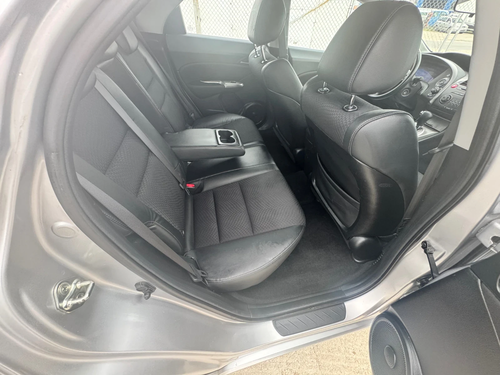 Honda Civic 1.8 Benzin Automat Facelift  | Mobile.bg � ����������� 15
