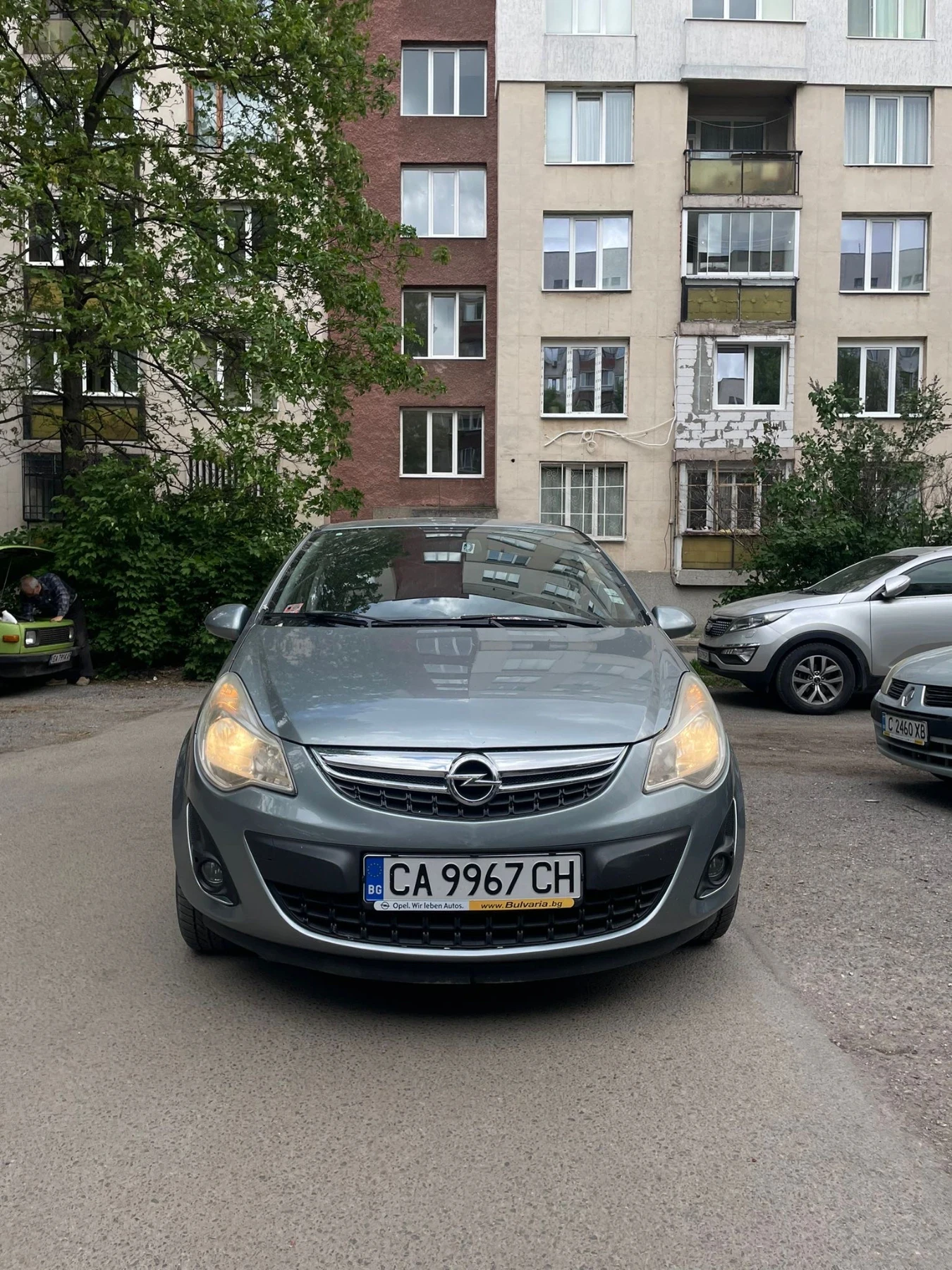 Opel Corsa 1.2 Бензин Автоматик, снимка 5 - Автомобили и джипове - 54646485