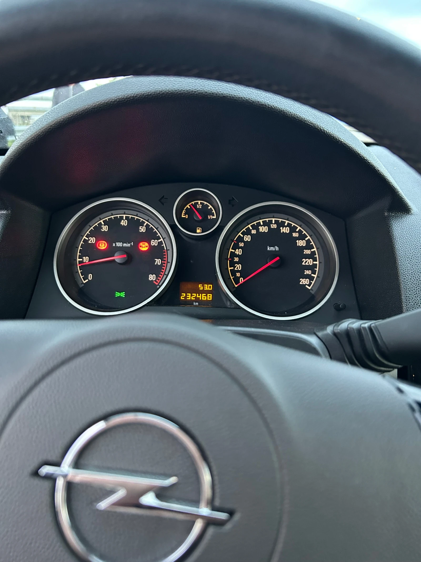 Opel Astra 2.0 турбо, снимка 7 - Автомобили и джипове - 54646591