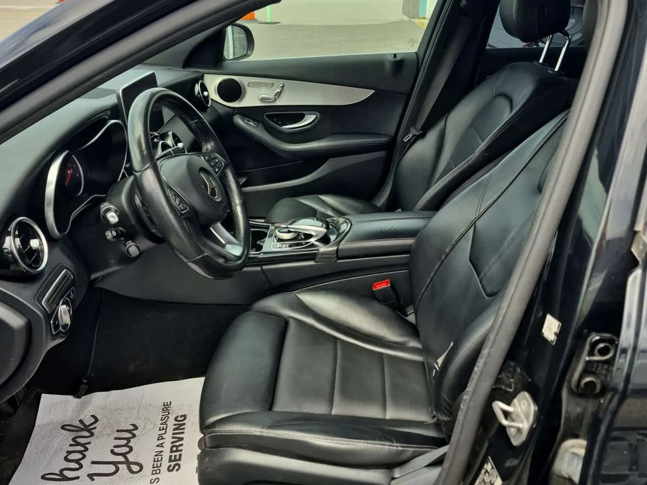 Mercedes-Benz C 300 * АВТОКРЕДИТ БЕЗ ПЪРВОНАЧАЛНА ВНОСКА* , снимка 5 - Автомобили и джипове - 54779784