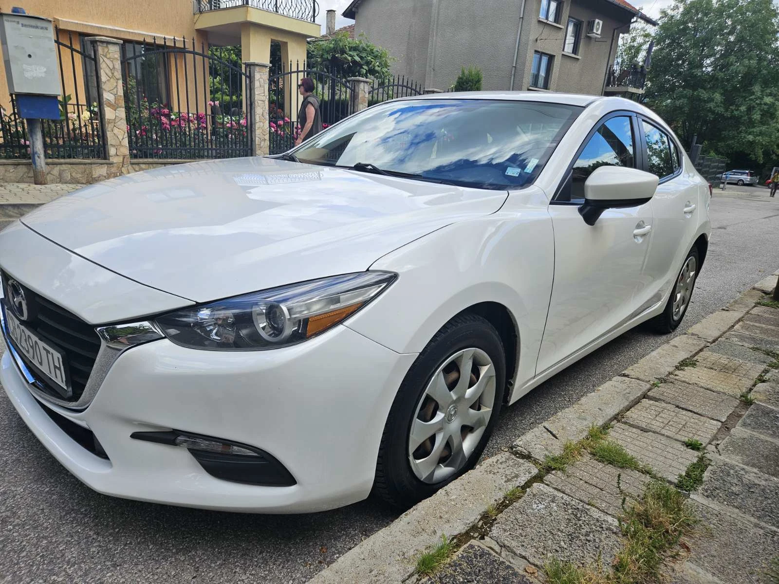 Mazda 3, снимка 4 - Автомобили и джипове - 55148227