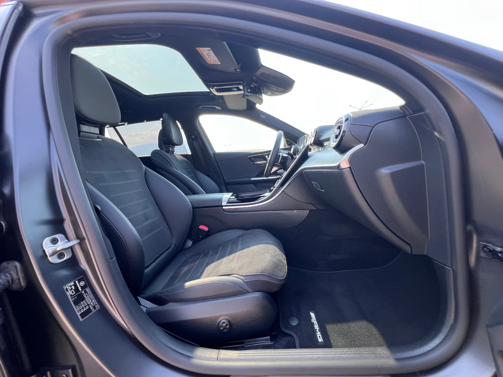 Mercedes-Benz C 300 e* AMG * Full* , снимка 16 - Автомобили и джипове - 55586187