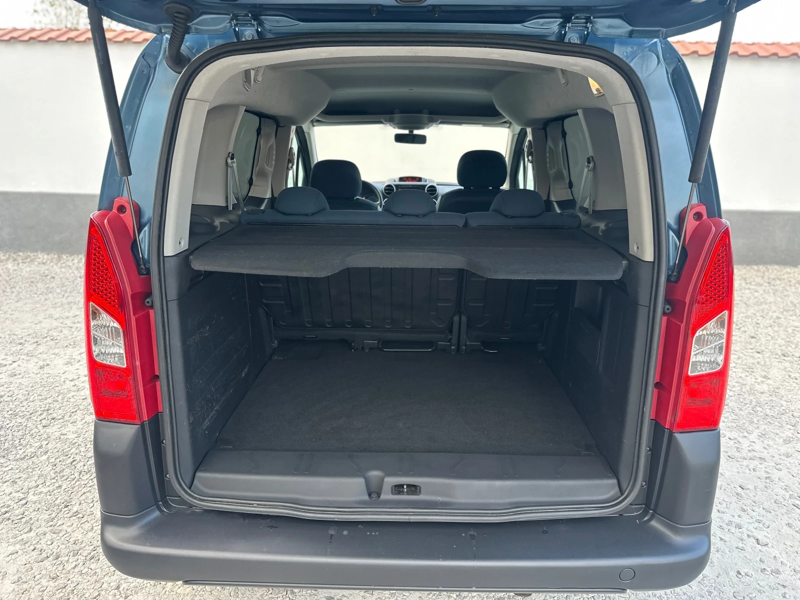 Citroen Berlingo MULTISPACE / 90 коня , снимка 14 - Автомобили и джипове - 55804554