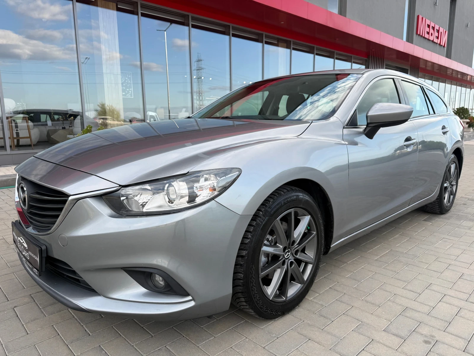 Mazda 6 2.0i SKYACTIV / NAVI / KEYLESS / FULL SERVICE