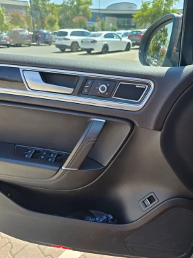 VW Touareg Exclusive 7P 3.0TDI 239 CASA, снимка 9