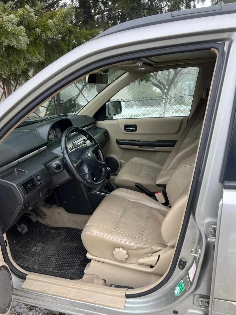 Nissan X-trail, снимка 11 - Автомобили и джипове - 53221071