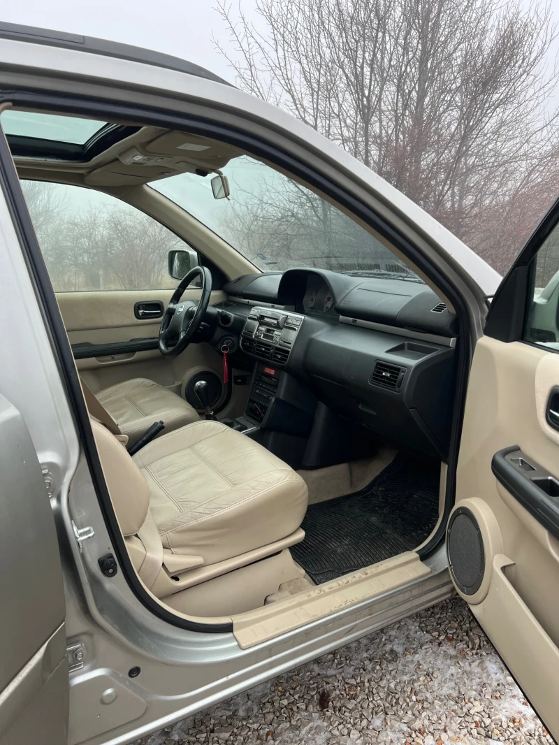 Nissan X-trail, снимка 16 - Автомобили и джипове - 53221071
