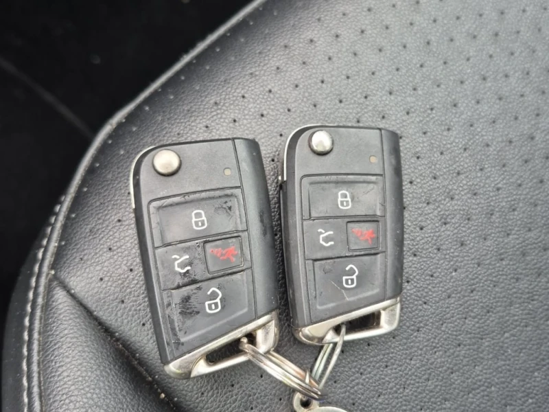 VW Tiguan * Comfortline * CARFAX * ЦЕНА ДО БГ, снимка 10 - Автомобили и джипове - 53249265