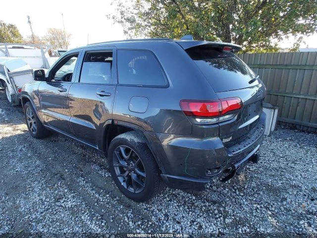 Jeep Grand cherokee 80TH ANNIVERSARY 4X4 3, 6 Дистроник Панорама Обдух, снимка 3 - Автомобили и джипове - 54323182